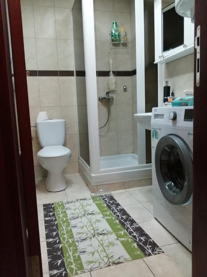 Apartman Mali Raj Vrnjacka Banja Exterior photo